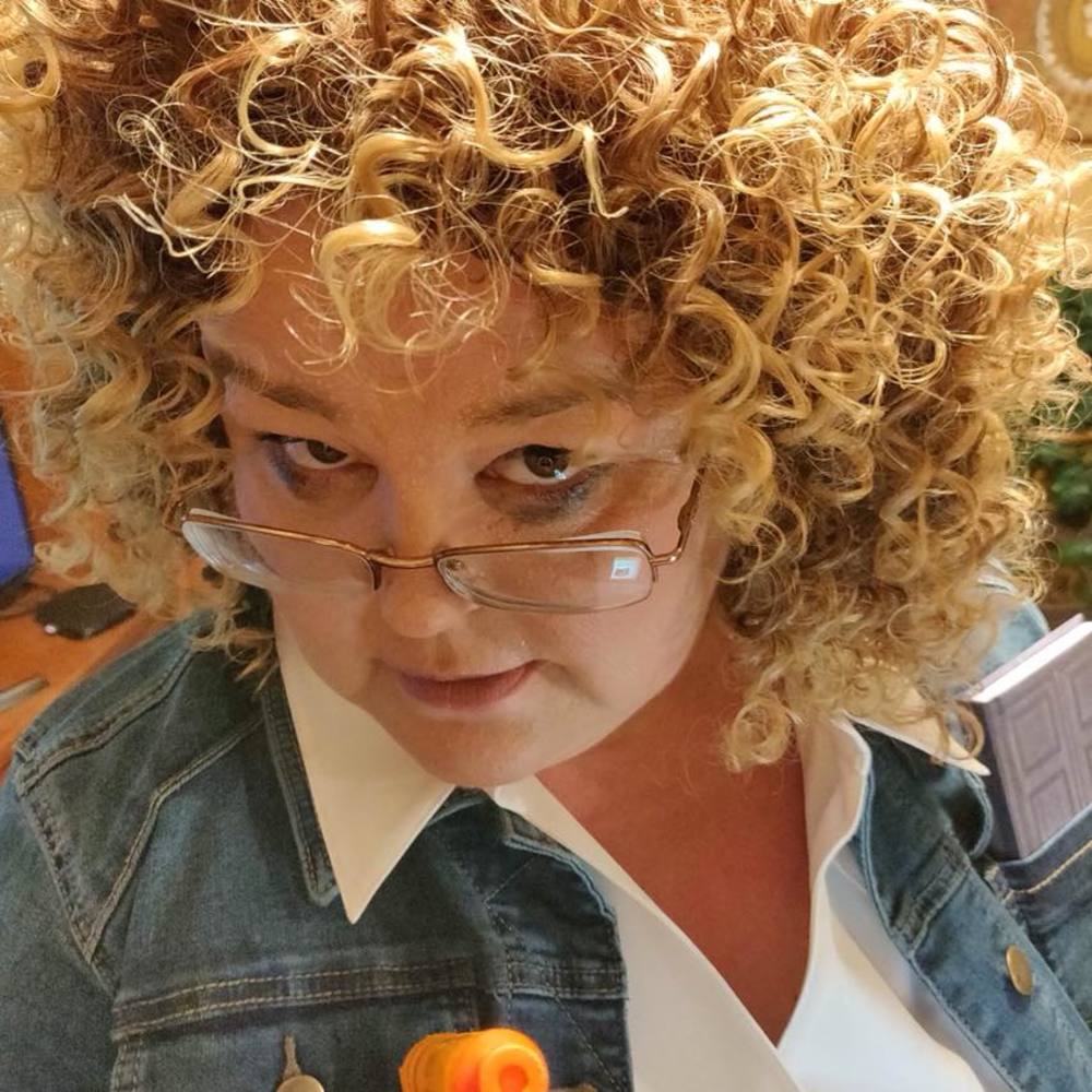 Meet your Posher, Celestina